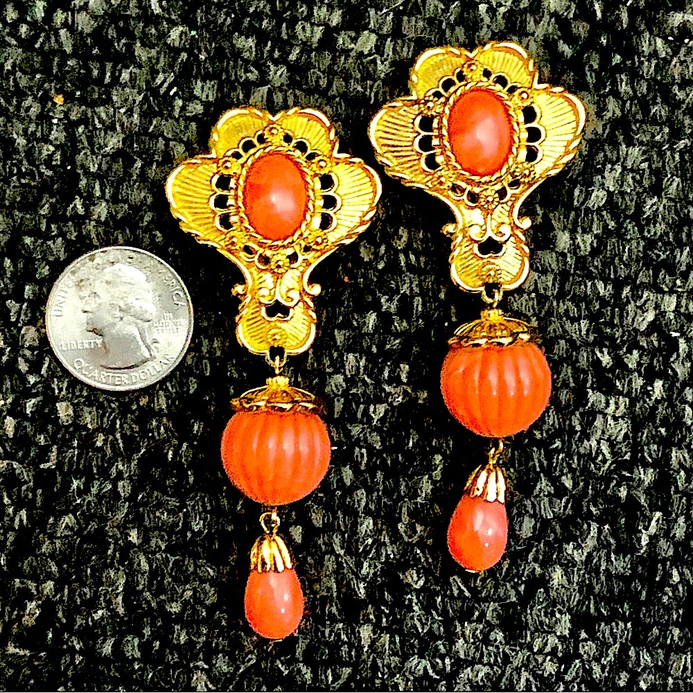 Jose Barrera Avon Vintage Faux Coral Drop Clip Earrings